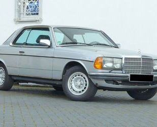 Mercedes-Benz 230 Gebrauchtwagen