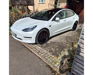 Tesla Model 3 Gebrauchtwagen