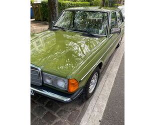 Mercedes-Benz 230 Gebrauchtwagen