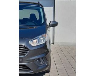 Ford Tourneo Courier Gebrauchtwagen