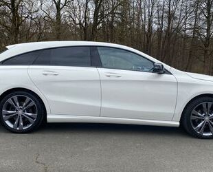 Mercedes-Benz CLA 220 Shooting Brake Gebrauchtwagen