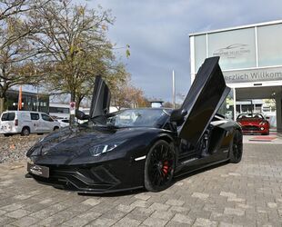 Lamborghini Aventador Gebrauchtwagen
