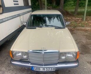 Mercedes-Benz 230 Gebrauchtwagen