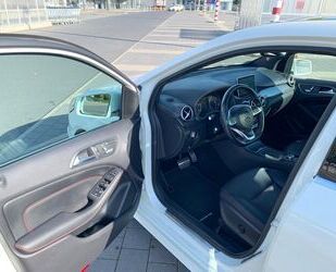 Mercedes-Benz B 220 Gebrauchtwagen