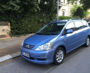 Toyota Avensis Verso Gebrauchtwagen