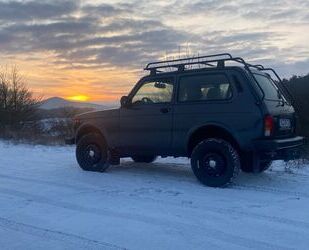 Lada Niva Gebrauchtwagen