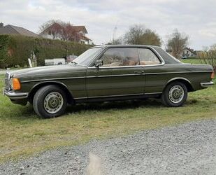 Mercedes-Benz 230 Gebrauchtwagen