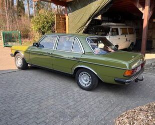 Mercedes-Benz 230 Gebrauchtwagen