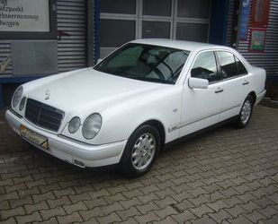Mercedes-Benz E 200 Gebrauchtwagen