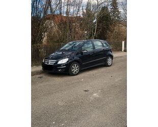 Mercedes-Benz B 200 Gebrauchtwagen
