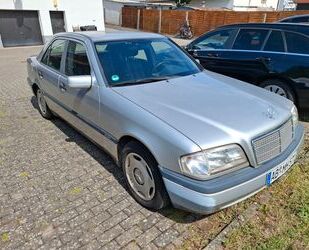 Mercedes-Benz C 180 Gebrauchtwagen