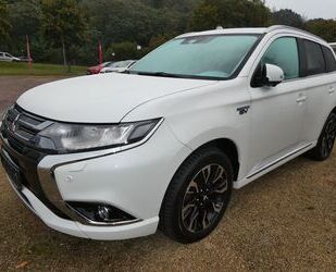 Mitsubishi Plug-in Hybrid Outlander Gebrauchtwagen