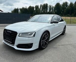 VW S8 