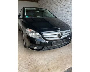 Mercedes-Benz B 180 Gebrauchtwagen
