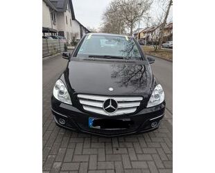 Mercedes-Benz B 180 Gebrauchtwagen