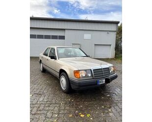 Mercedes-Benz E 300 Gebrauchtwagen