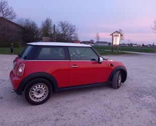 Nissan Cooper 