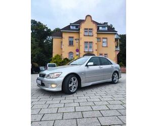 Lexus IS 200 Gebrauchtwagen