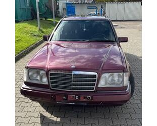 Mercedes-Benz 220 Gebrauchtwagen