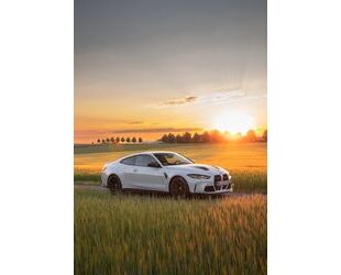 Mercedes-Benz M4 