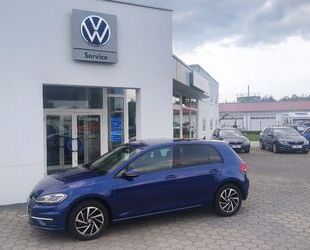 VW Volkswagen Golf VII Lim. Join Navi ACC LED SHZ R-C Gebrauchtwagen