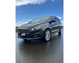 Ford S-Max Gebrauchtwagen