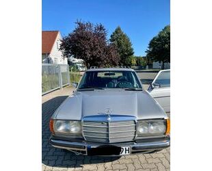 Mercedes-Benz 230 Gebrauchtwagen