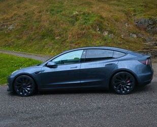 Tesla Model 3 Gebrauchtwagen