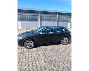 INFINITI Q30 Gebrauchtwagen