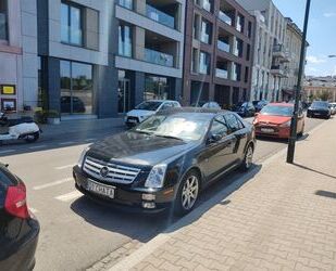 Cadillac STS 