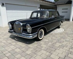 Mercedes-Benz 230 Gebrauchtwagen