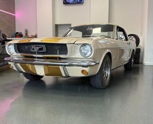 Mercedes-Benz Mustang 