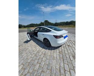 Tesla Model 3 Gebrauchtwagen