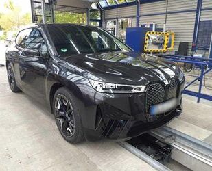 BMW iX Gebrauchtwagen