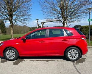 Renault i30 