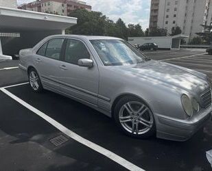 Mercedes-Benz E 240 Gebrauchtwagen