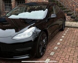 Tesla Model 3 Gebrauchtwagen