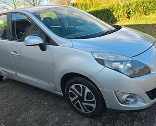 Renault Grand Scenic Gebrauchtwagen