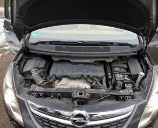 Opel Zafira Tourer Gebrauchtwagen