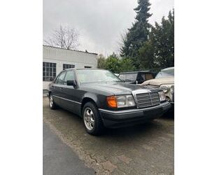 Mercedes-Benz 260 Gebrauchtwagen