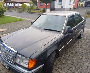 Mercedes-Benz E 230 Gebrauchtwagen