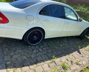 Mercedes-Benz E 220 Gebrauchtwagen