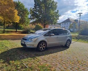 Ford S-Max Gebrauchtwagen