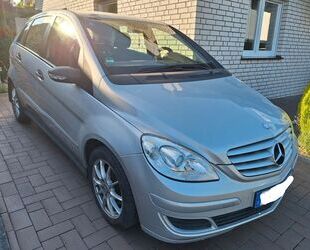 Mercedes-Benz B 180 Gebrauchtwagen