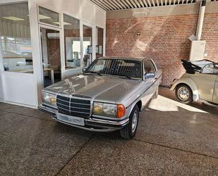 Mercedes-Benz 230 Gebrauchtwagen