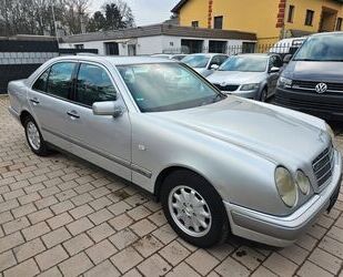 Mercedes-Benz E 240 Gebrauchtwagen
