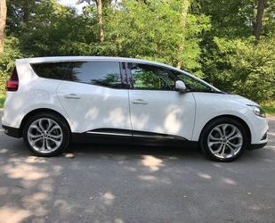 Renault Grand Scenic Gebrauchtwagen