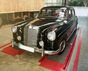 Mercedes-Benz 220 Gebrauchtwagen