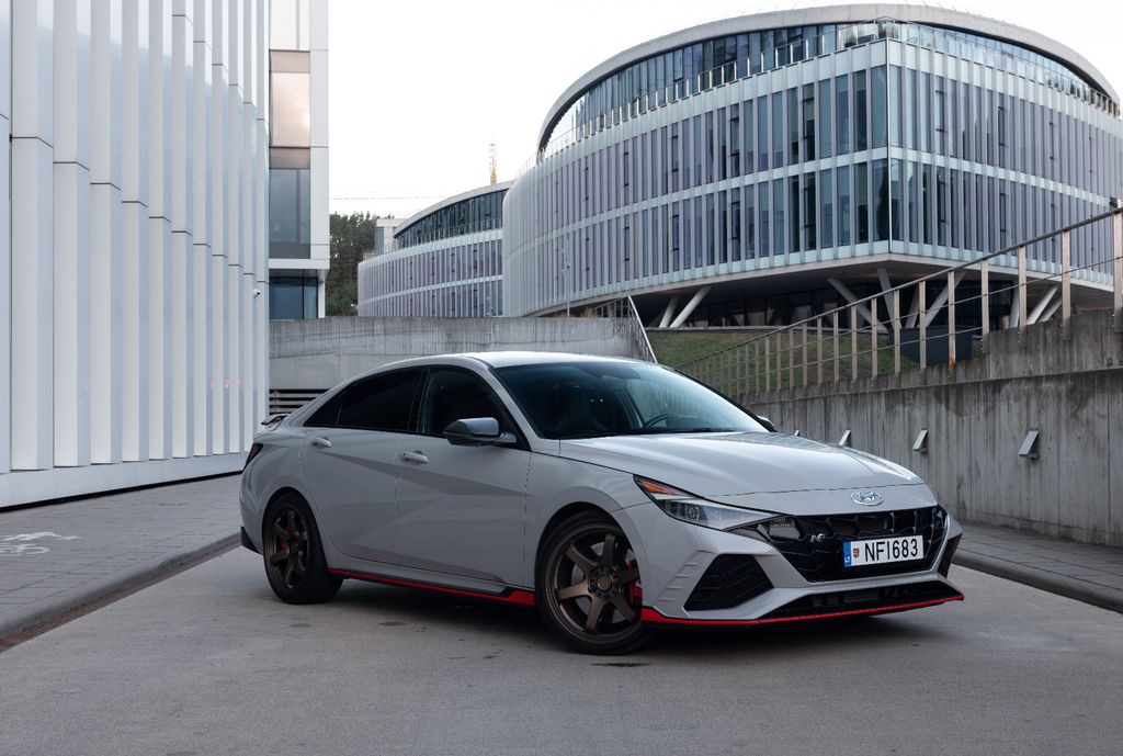Elantra