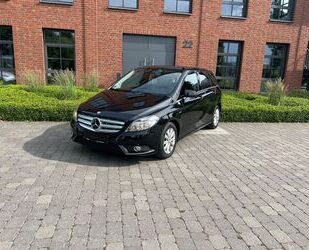 Mercedes-Benz B 180 Gebrauchtwagen